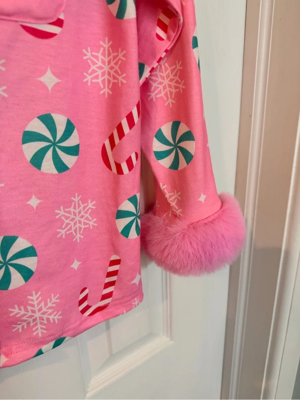 🎀🎄 Mia Belle Girls Peppermint Candy Dream Furry Pajama Set in girls size 8Y.